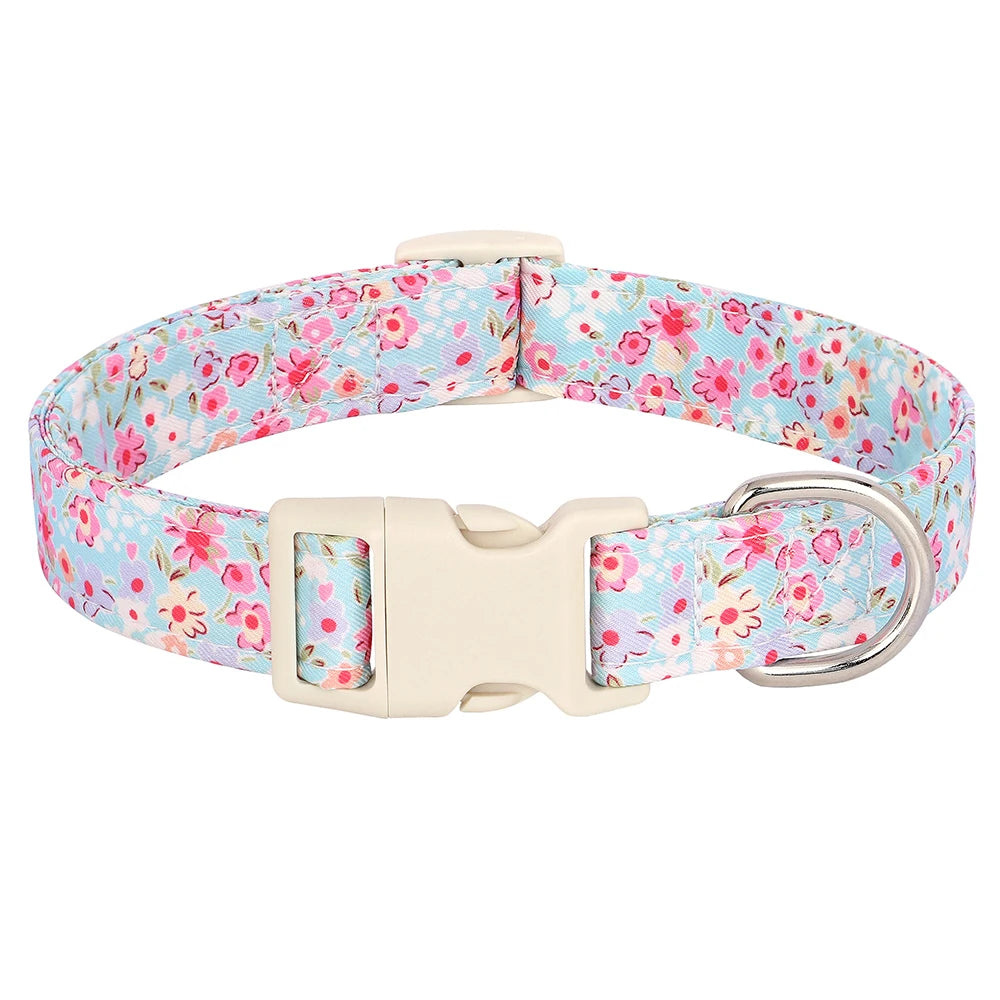 Justerbart Nylonhalsband för Hund – Söt Design med Blommor