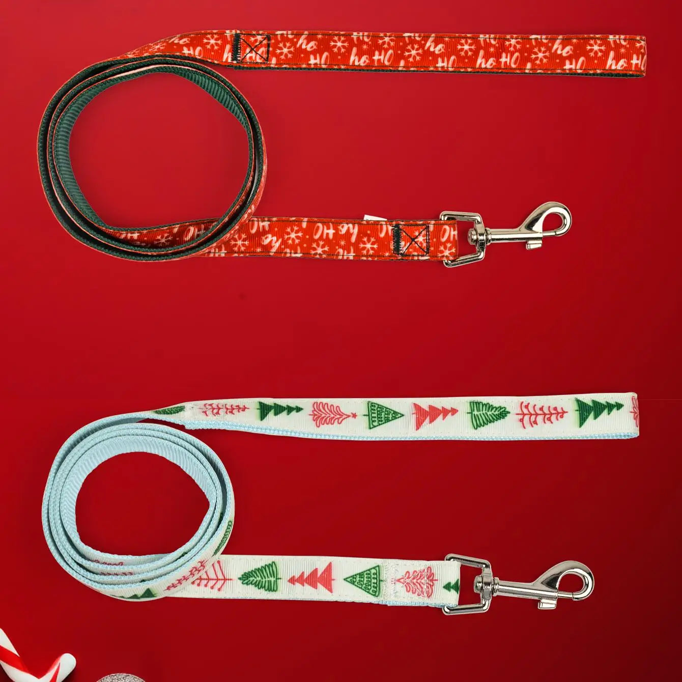 Sött Julhalsband för Hund – Justerbart & Slitstarkt med Koppel