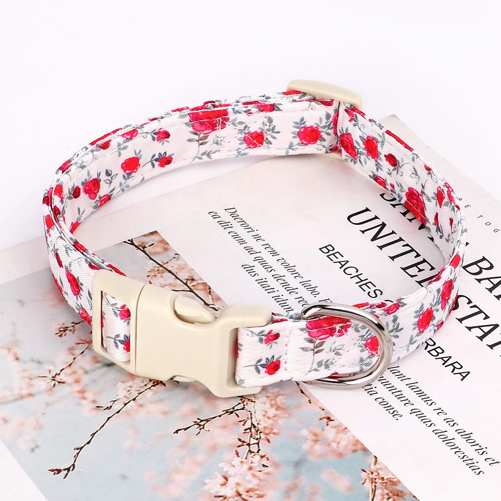 Justerbart Nylonhalsband för Hund – Söt Design med Blommor