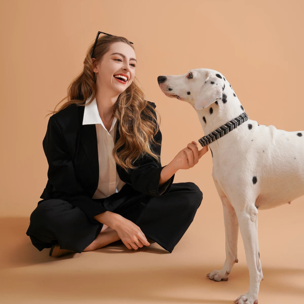 Exklusivt Handvävt Hundhalsband – Färgstark, Stilren & Justerbar Design