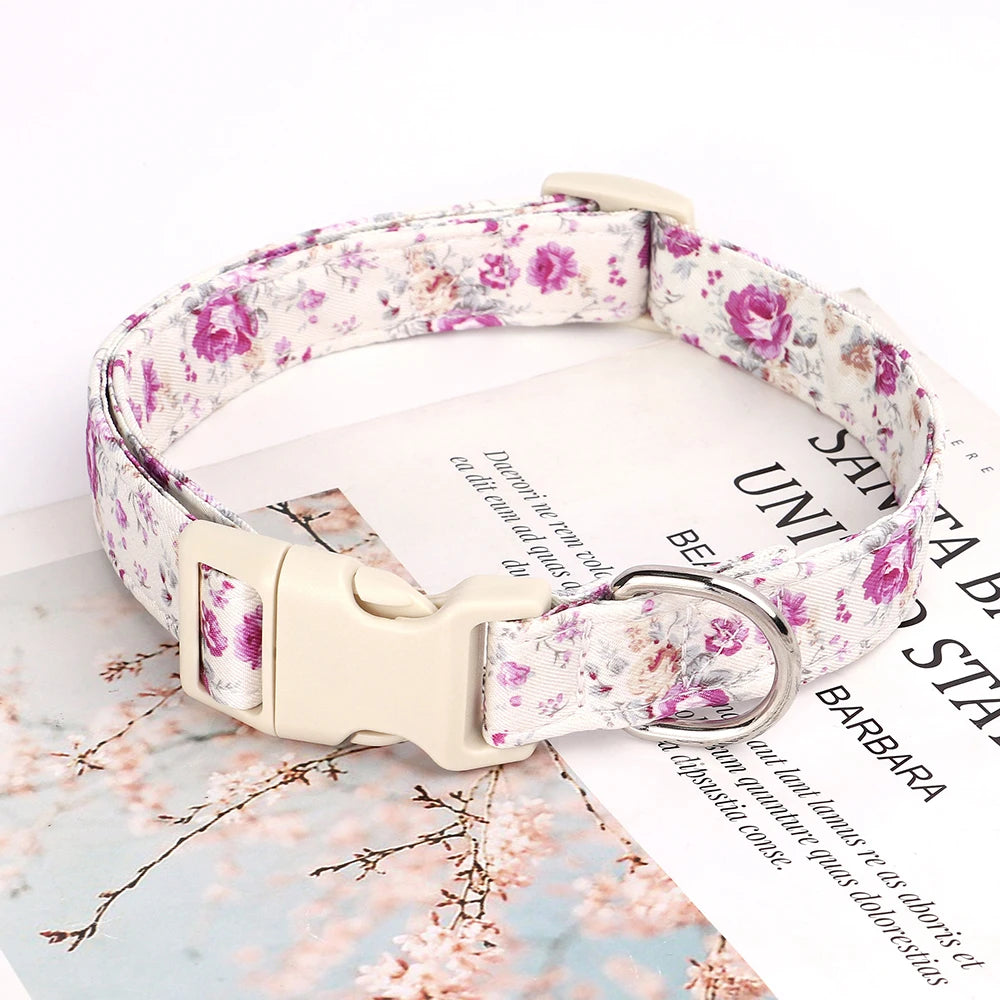 Justerbart Nylonhalsband för Hund – Söt Design med Blommor