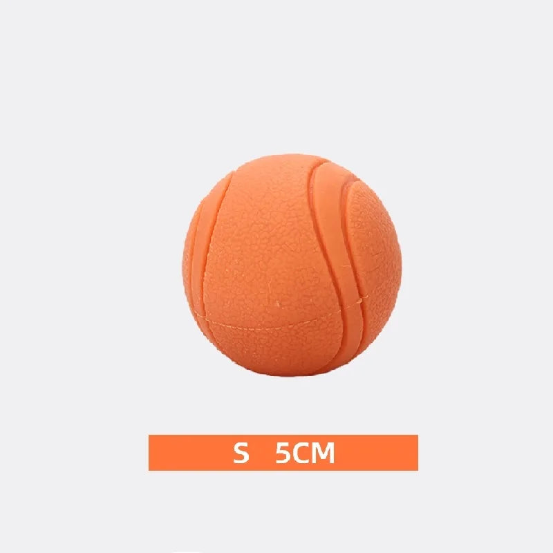 robust solid gummiboll för hundar och apport