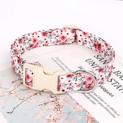Justerbart Nylonhalsband för Hund – Söt Design med Blommor